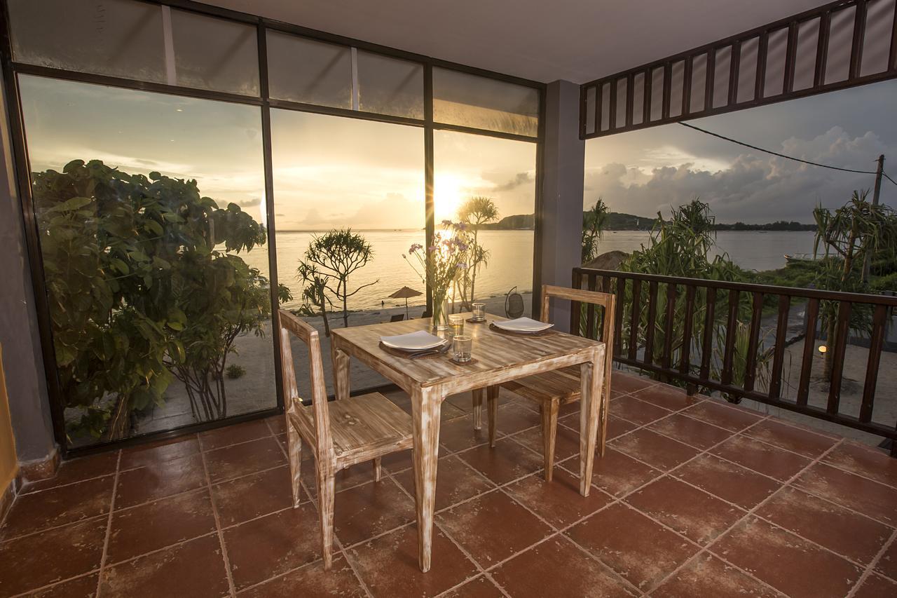 Sunset House Gili Meno Hotel Exterior foto
